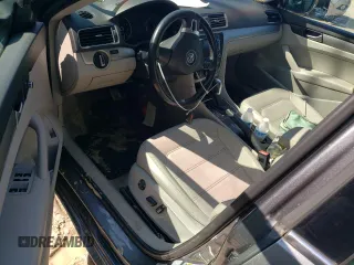 2015 Volkswagen Passat Limited Edition with VIN 1VWAT7A32FC079205, listed as a Copart auction lot 61529005 with 104,355 mi miles and Salvage title. Bid and sale history available at DreamBid. Image 8.