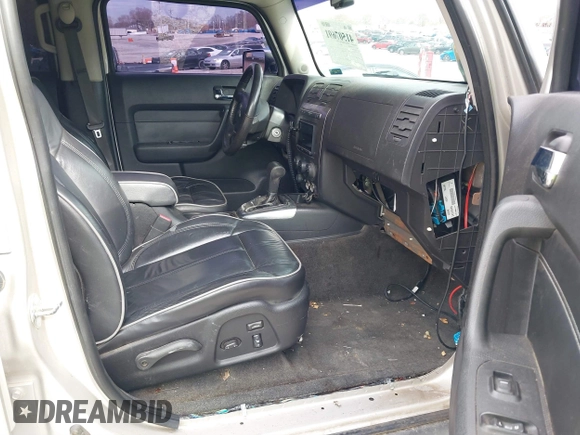 2007 Hummer H3 SUV with VIN 5GTDN13E078129036, listed as a IAAI auction lot 41507691 with 187,428 mi miles and . Bid and sale history available at DreamBid. Image 5.