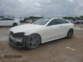 2018 Mercedes-Benz E 400 z VIN WDD1J6FB5JF017801, wystawiony jako Copart lot #53894275 z przebiegiem 118 188 mil mil oraz Szkoda całkowita • Salvage title. Historia ofert i sprzedaży dostępna na DreamBid. Obrazek 1.