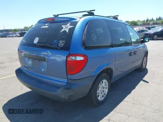 2007 Dodge Caravan SE with VIN 1D4GP25R17B172715, listed as a IAAI auction lot 42147718 with Not Provided miles and . Bid and sale history available at carsss.com. Image 4.