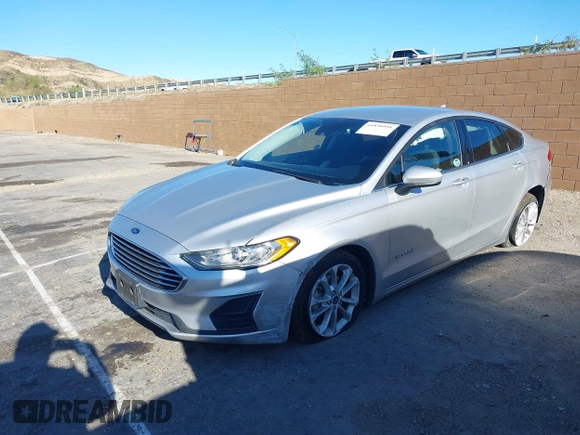 2019 Ford Fusion SE with VIN 3FA6P0LUXKR208139, listed as a IAAI auction lot 41820958 with 66,609 mi miles and . Bid and sale history available at DreamBid. Image 17.