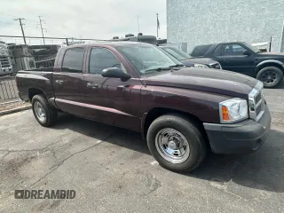 2005 Dodge Dakota ST with VIN 1D7HE28N75S204425, listed as a Copart auction lot 55522755 with 122,452 mi miles and Clean Title. Bid and sale history available at carsss.com. Image 1.