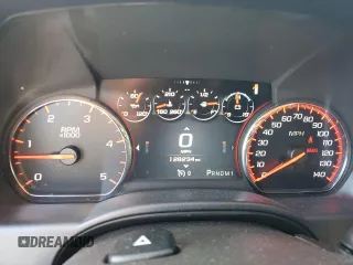 2015 GMC Sierra 3500HD Denali z VIN 1GT424E86FF533171, wystawiony jako Copart lot #74837874 z przebiegiem 128 234 mil mil oraz Szkoda całkowita • Salvage title. Historia ofert i sprzedaży dostępna na DreamBid. Obrazek 9.