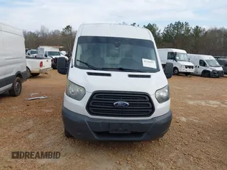 2016 Ford Transit Cargo z VIN 1FTYR2CGXGKA82105, wystawiony jako IAAI lot #41544955 z przebiegiem 129 642 mil mil oraz . Historia ofert i sprzedaży dostępna na DreamBid. Obrazek 12.