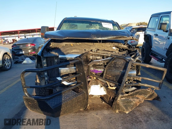 2018 Chevrolet Silverado 1500 Work Truck with VIN 3GCUKNEC8JG402700, listed as a IAAI auction lot 41015830 with 107,781 mi miles. Bid and sale history available at carsss.com. Image 12.