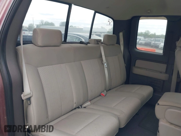 2009 Ford F-150 STX with VIN 1FTRX12879FA06318, listed as a IAAI auction lot 41975883 with 225,215 mi miles. Bid and sale history available at carsss.com. Image 8.