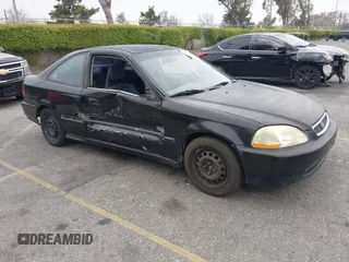 1998 Honda Civic DX with VIN 1HGEJ6220WL011528, listed as a IAAI auction lot 41858815 with 162,818 mi miles. Bid and sale history available at carsss.com. Image 1.