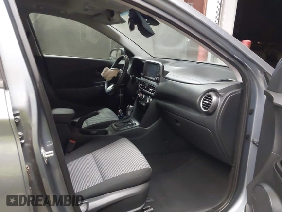 2020 Hyundai Kona SEL Plus with VIN KM8K6CAA7LU479400, listed as a IAAI auction lot 41732275 with 59,911 mi miles. Bid and sale history available at carsss.com. Image 5.