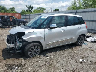 2015 FIAT 500L Lounge z VIN ZFBCFACH9FZ036215, wystawiony jako Copart lot #61228235 z przebiegiem 89 197 mil mil oraz Szkoda całkowita • Salvage title. Historia ofert i sprzedaży dostępna na DreamBid. Obrazek 1.