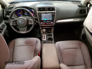 2018 Subaru Outback Premium z VIN 4S4BSAFC2J3216678, wystawiony jako Copart lot #56814175 z przebiegiem 48 083 mil mil oraz Czysty tytuł • Clean title. Historia ofert i sprzedaży dostępna na DreamBid. Obrazek 8.