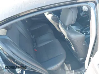 2017 Acura ILX w/Premium/A-SPEC Pkg with VIN 19UDE2F87HA006820, listed as a IAAI auction lot 39234501 with 44,058 mi miles. Bid and sale history available at carsss.com. Image 8.