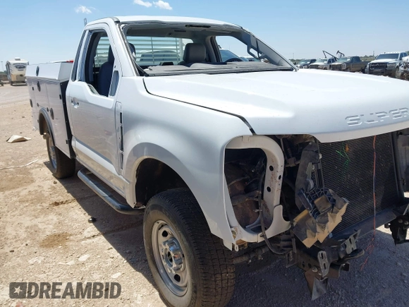 2024 Ford F-250 XL with VIN 1FTBF2BA5REE36108, listed as a IAAI auction lot 42106164 with 20,965 mi miles and . Bid and sale history available at DreamBid. Image 1.