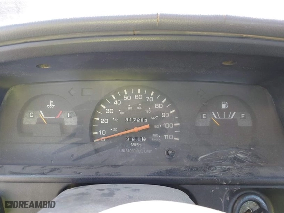 1992 Toyota 4WD Pickups DLX with VIN JT4VN13D3N5072252, listed as a IAAI auction lot 41928277 with 317,204 mi miles. Bid and sale history available at carsss.com. Image 7.