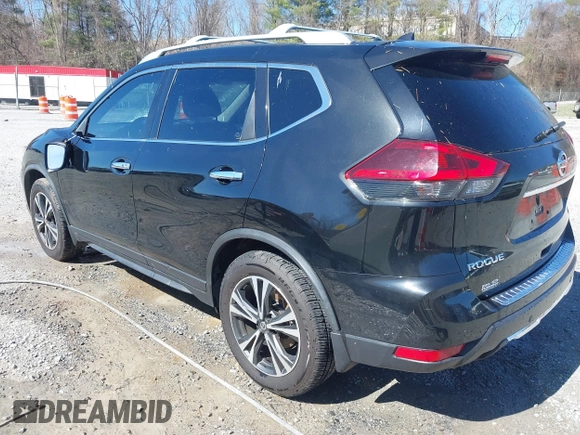 2020 Nissan Rogue SV with VIN JN8AT2MTXLW003411, listed as a IAAI auction lot 41811084 with 58,758 mi miles and . Bid and sale history available at carsss.com. Image 3.