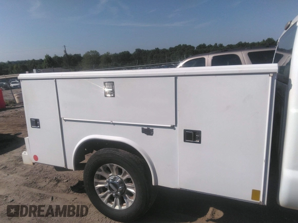 2011 Ford F-250 XL с VIN 1FDBF2A66BEC75492, выставлен на аукционе IAAI как лот 42616786 с пробегом 117 474 миль миль и . История ставок и продаж доступна на DreamBid. Изображение 8.