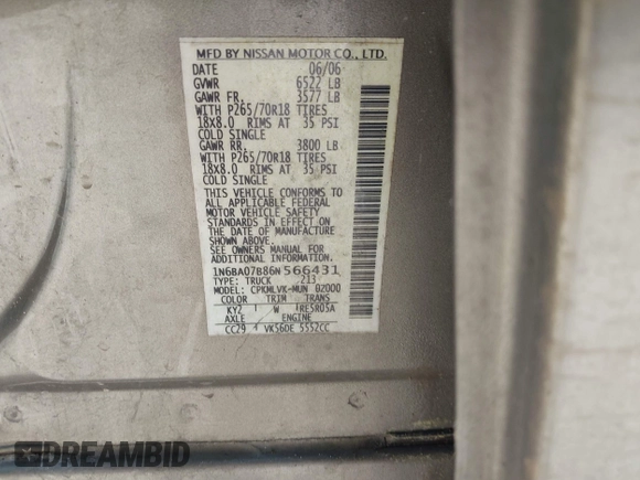 2006 Nissan Titan LE z VIN 1N6BA07B86N566431, wystawiony jako IAAI lot #42000954 z przebiegiem 230 325 mil mil oraz . Historia ofert i sprzedaży dostępna na DreamBid. Obrazek 9.
