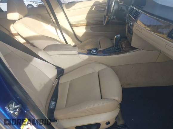 2008 BMW 3 Series 335xi with VIN WBAVD53568A010193, listed as a IAAI auction lot 41664727 with 153,526 mi miles. Bid and sale history available at carsss.com. Image 5.