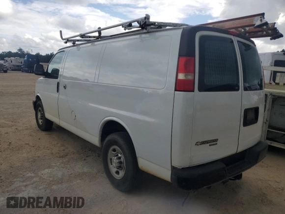 2015 Chevrolet Express Cargo z VIN 1GCWGFCF4F1230815, wystawiony jako Copart lot #60942305 z przebiegiem 185 018 mil mil oraz Czysty tytuł • Clean title. Historia ofert i sprzedaży dostępna na DreamBid. Obrazek 2.