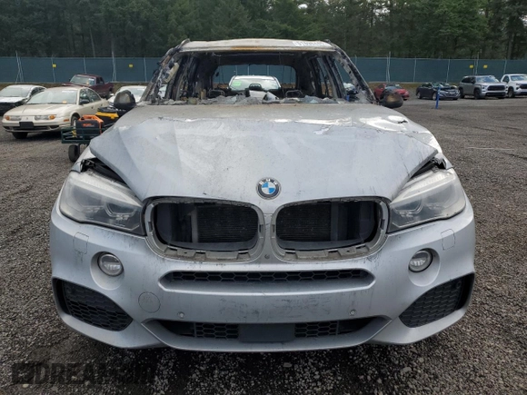 2016 BMW X5 xDrive50i with VIN 5UXKR6C5XG0J82954, listed as a Copart auction lot 51698445 with 0 mi miles and Salvage Title. Bid and sale history available at carsss.com. Image 5.