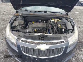 2014 Chevrolet Cruze 1LT with VIN 1G1PC5SB4E7323802, listed as a IAAI auction lot 42746165 with 88,265 mi miles and . Bid and sale history available at DreamBid. Image 10.