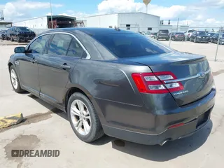 2018 Ford Taurus SEL z VIN 1FAHP2E81JG111809, wystawiony jako IAAI lot #42228720 z przebiegiem 83 532 mil mil oraz . Historia ofert i sprzedaży dostępna na DreamBid. Obrazek 3.
