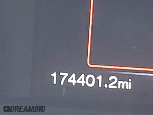 2019 Ford F-150 XL with VIN 1FTFW1E58KFA68470, listed as a IAAI auction lot 40823381 with 174,401 mi miles and . Bid and sale history available at DreamBid. Image 16.