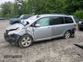 2016 Toyota Sienna LE AAS with VIN 5TDKK3DC1GS702120, listed as a Copart auction lot 67185464 with Not Provided miles and Salvage Title. Bid and sale history available at carsss.com. Image 1.