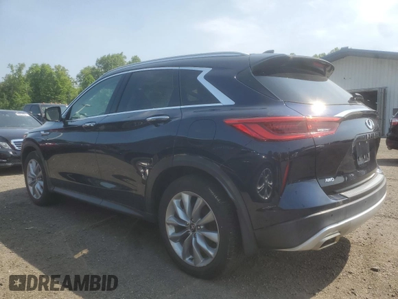 2021 Infiniti QX50 Essential z VIN 3PCAJ5CBXMF118608, wystawiony jako Copart lot #60856885 z przebiegiem 31 040 mil mil oraz Czysty tytuł • Clean title. Historia ofert i sprzedaży dostępna na DreamBid. Obrazek 2.