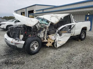 2007 Chevrolet Silverado 1500HD LT1 z VIN 1GCGC13U17F149812, wystawiony jako Copart lot #78827034 z przebiegiem Nie podano mil oraz Nie do naprawy • Non repairable. Historia ofert i sprzedaży dostępna na DreamBid. Obrazek 1.