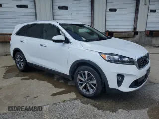 2019 Kia Sorento EX z VIN 5XYPH4A59KG454740, wystawiony jako Copart lot #52552275 z przebiegiem 130 114 mil mil oraz Czysty tytuł • Clean title. Historia ofert i sprzedaży dostępna na DreamBid. Obrazek 4.