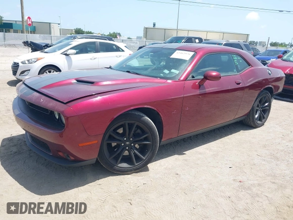2017 Dodge Challenger SXT z VIN 2C3CDZAGXHH640987, wystawiony jako IAAI lot #42462976 z przebiegiem 146 943 mil mil oraz . Historia ofert i sprzedaży dostępna na DreamBid. Obrazek 18.