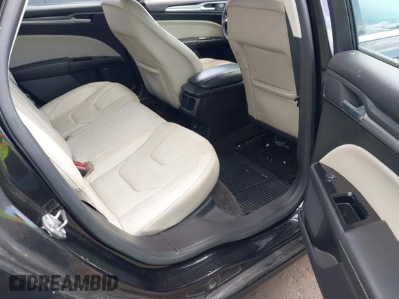 2015 Ford Fusion Titanium with VIN 3FA6P0D99FR300200, listed as a IAAI auction lot 42037306 with 232,095 mi miles. Bid and sale history available at carsss.com. Image 8.