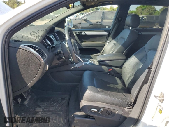 2015 Audi Q7 S line Prestige z VIN WA1DGAFEXFD006387, wystawiony jako Copart lot #56710715 z przebiegiem 193 449 mil mil oraz Szkoda całkowita • Salvage title. Historia ofert i sprzedaży dostępna na DreamBid. Obrazek 7.
