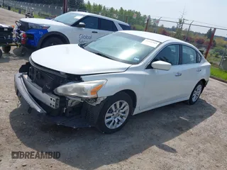 2015 Nissan Altima SL z VIN 1N4AL3APXFC440135, wystawiony jako IAAI lot #42129303 z przebiegiem 121 889 mil mil oraz . Historia ofert i sprzedaży dostępna na DreamBid. Obrazek 2.