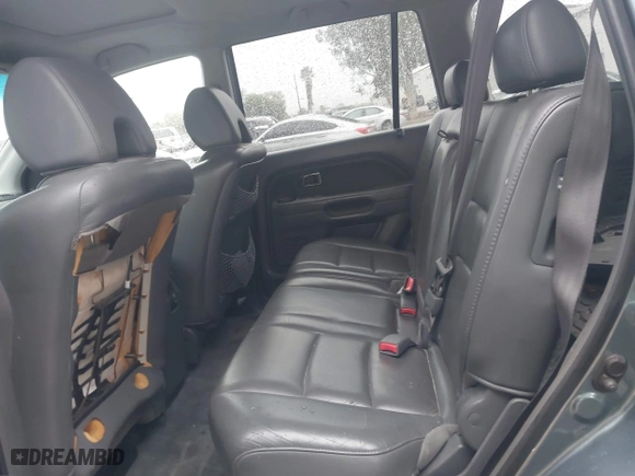 2006 Honda Pilot EX-L with VIN 2HKYF18506H503658, listed as a IAAI auction lot 41744963 with 215,575 mi miles. Bid and sale history available at carsss.com. Image 8.