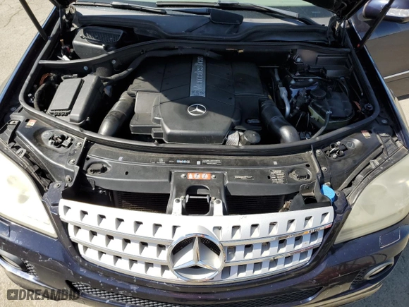 2006 Mercedes-Benz M-Class 5.0L with VIN 4JGBB75E66A065210, listed as a Copart auction lot 49834045 with 204,746 mi miles and Salvage Title. Bid and sale history available at carsss.com. Image 12.