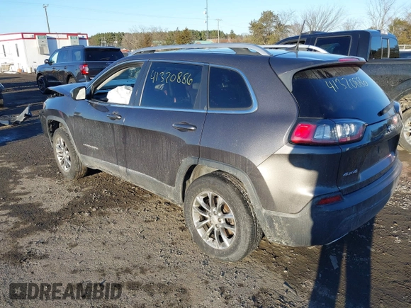 2019 Jeep Cherokee Altitude with VIN 1C4PJMLN0KD213357, listed as a IAAI auction lot 41320886 with 136,506 mi miles. Bid and sale history available at carsss.com. Image 3.