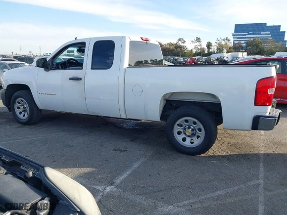 2008 Chevrolet Silverado 1500 Work Truck with VIN 1GCEC19X88Z320886, listed as a IAAI auction lot 41598734 with 207,051 mi miles. Bid and sale history available at carsss.com. Image 14.