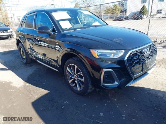 2023 Audi Q5 S line Premium Plus with VIN WA1EAAFY6P2146966, listed as a IAAI auction lot 41631329 with 26,512 mi miles. Bid and sale history available at carsss.com. Image 1.
