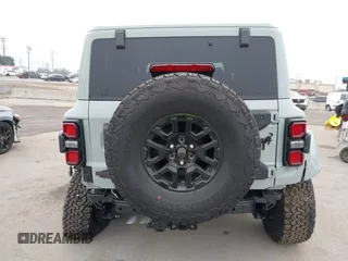 2024 Ford Bronco Raptor with VIN 1FMEE0RRXRLB33753, listed as a IAAI auction lot 42465984 with 1,702 mi miles and . Bid and sale history available at DreamBid. Image 17.