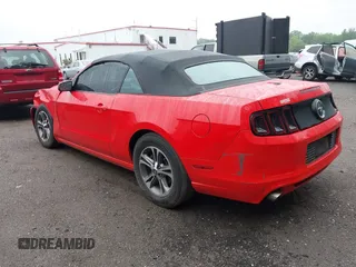 2014 Ford Mustang V6 с VIN 1ZVBP8EMXE5243143, выставлен на аукционе IAAI как лот 42590172 с пробегом 373 579 миль миль и . История ставок и продаж доступна на DreamBid. Изображение 3.