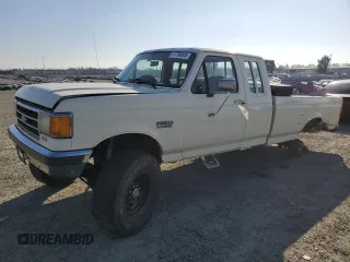1991 Ford F-250 with VIN 1FTHX26M1MKA14231, listed as a Copart auction lot 41796005 with 6,983 mi miles and Salvage Title. Bid and sale history available at carsss.com. Image 1.