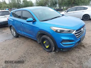 2017 Hyundai Tucson SE with VIN KM8J23A47HU420632, listed as a IAAI auction lot 41797652 with 66,325 mi miles. Bid and sale history available at carsss.com. Image 1.