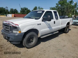 2004 Ford F-250 XL with VIN 1FTNX20L44EA83321, listed as a Copart auction lot 61913215 with 1,521,075 mi miles and Clean title. Bid and sale history available at DreamBid. Image 1.