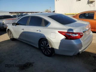 2016 Nissan Altima S with VIN 1N4AL3AP2GC227746, listed as a Copart auction lot 45062685 with 61,079 mi miles and Salvage Title. Bid and sale history available at carsss.com. Image 2.