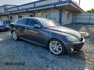 2007 Lexus IS 350 with VIN JTHBE262975014988, listed as a Copart auction lot 59887125 with 135,686 mi miles and Salvage title. Bid and sale history available at DreamBid. Image 4.