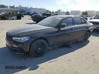 2018 BMW 5 Series 530e z VIN WBAJA9C5XJB249650, wystawiony jako Copart lot #52633865 z przebiegiem 111 548 mil mil oraz Czysty tytuł • Clean title. Historia ofert i sprzedaży dostępna na DreamBid. Obrazek 1.