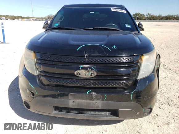 2014 Ford Utility Police Interceptor with VIN 1FM5K8AR4EGC13927, listed as a Copart auction lot 80695424 with 176,680 mi miles and Salvage Title. Bid and sale history available at carsss.com. Image 5.