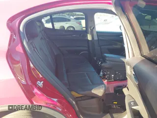 2018 Alfa Romeo Stelvio z VIN ZASFAKAN3J7C20066, wystawiony jako IAAI lot #40879859 z przebiegiem 50 131 mil mil oraz . Historia ofert i sprzedaży dostępna na DreamBid. Obrazek 8.