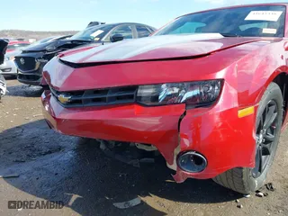 2015 Chevrolet Camaro LT with VIN 2G1FD3D35F9104138, listed as a IAAI auction lot 41642338 with 125,320 mi miles. Bid and sale history available at carsss.com. Image 6.